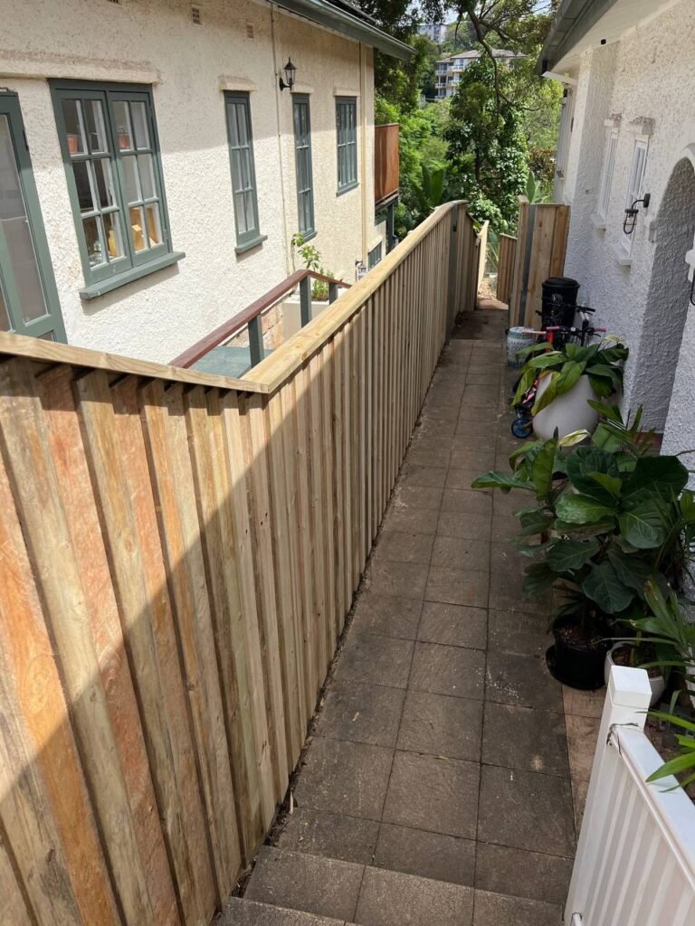 lapped and capped fencing 