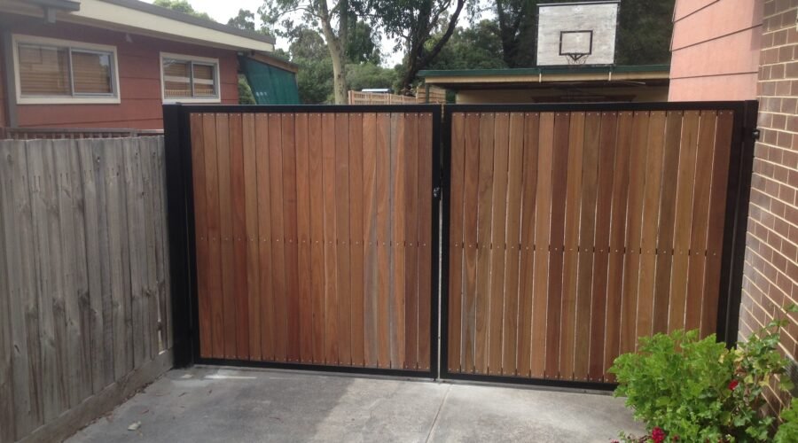 timber gate installation sydney