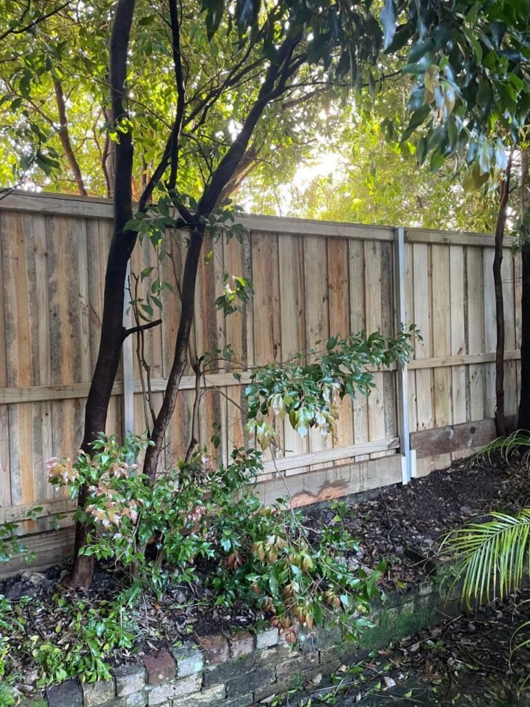 Fence repair services near me in sydney