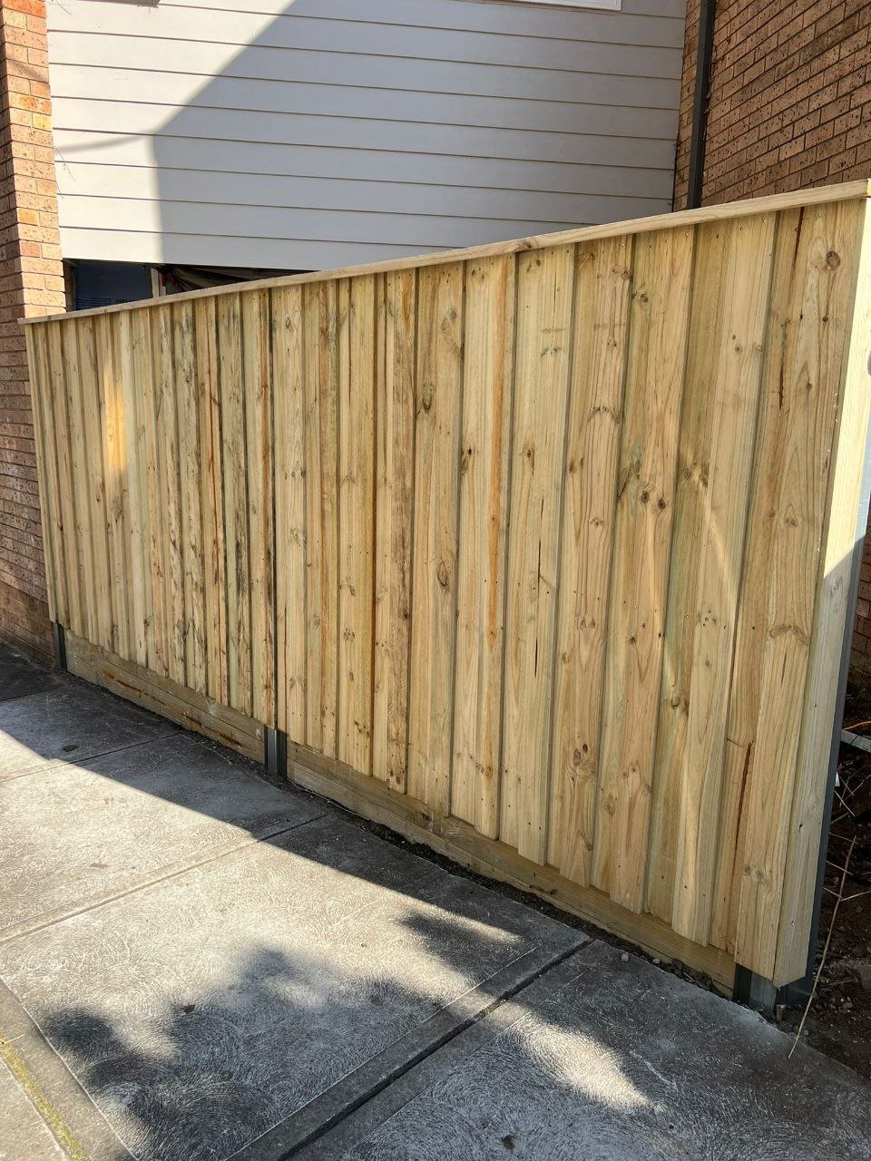 North shore fencing contractor