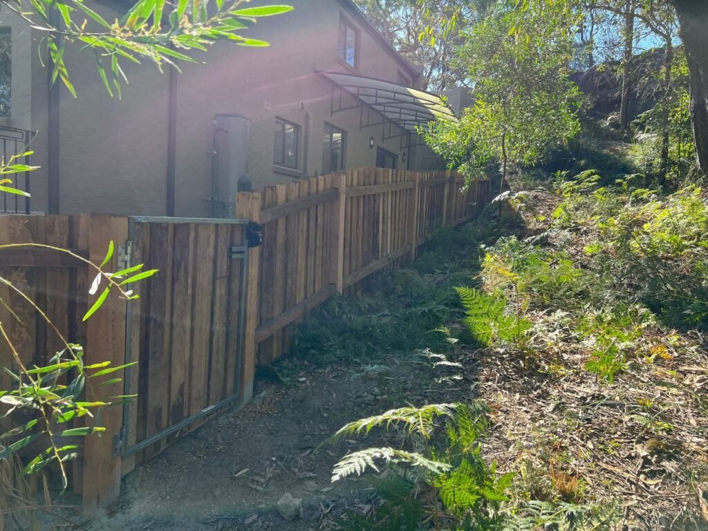 hardwood timber fence sydney 