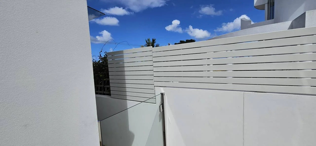 fence contractor in sydney
