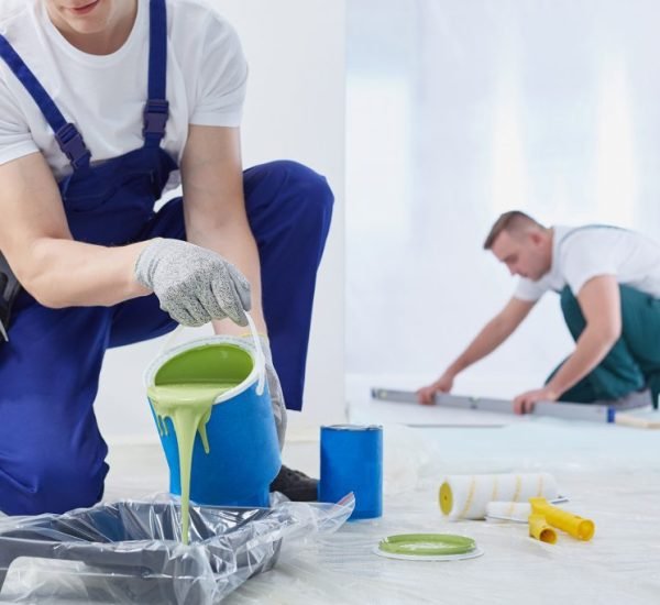 house-painters-at-work-5662561-1024x683